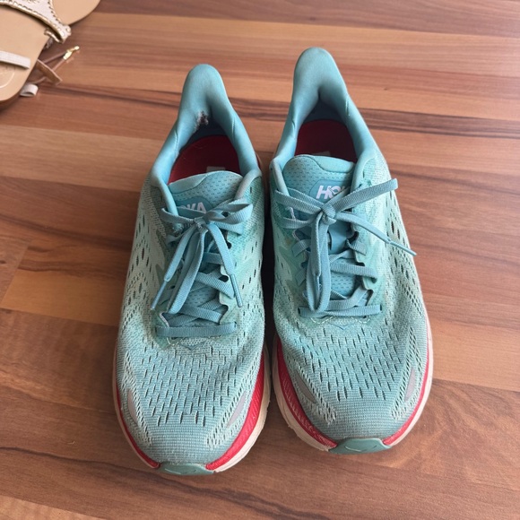 Hoka One Clifton 8 Women’s Running Athletic Shoes Aqua Blue 7.5 - Picture 2 of 11